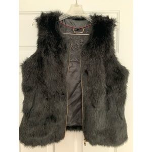 Express Fur Vest